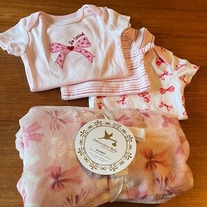 Adirondack Baby Pink Bow Set